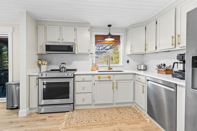 1031 Cherry Valley Road, Gilford, NH 03249