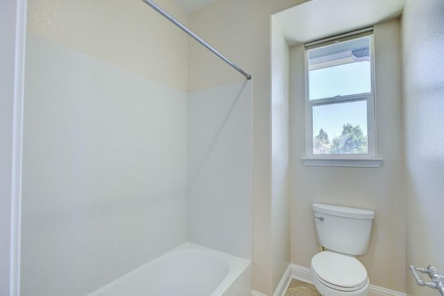 2272 Hartland Cir, Roseville, CA 95747