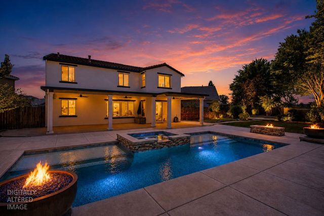 2272 Hartland Cir, Roseville, CA 95747