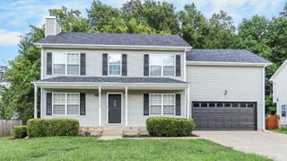 3795 McAllister Dr, Clarksville, TN 37042