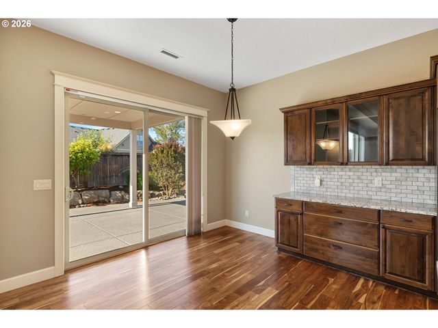 5700 Nw 147TH Way, Vancouver, WA 98685