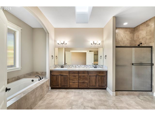 5700 Nw 147TH Way, Vancouver, WA 98685