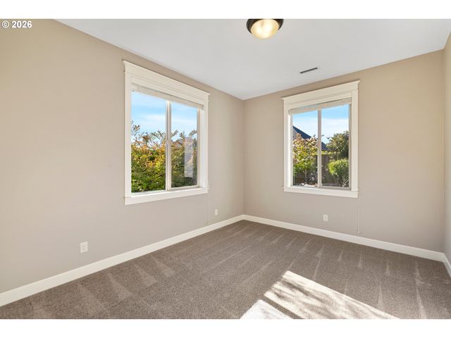5700 Nw 147TH Way, Vancouver, WA 98685