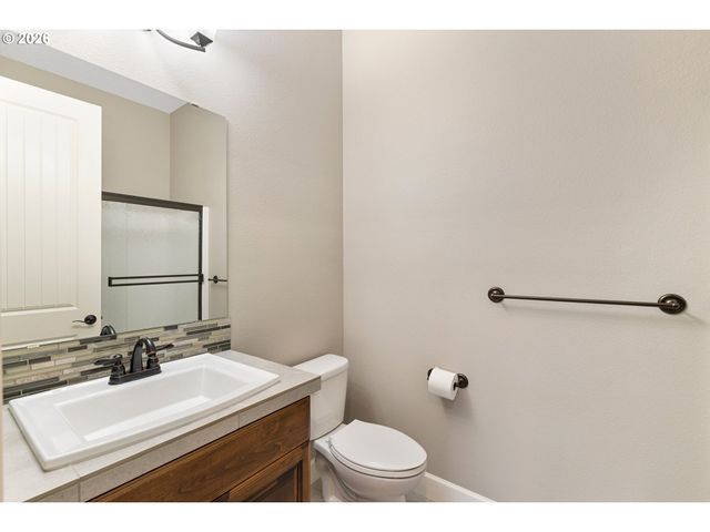 5700 Nw 147TH Way, Vancouver, WA 98685