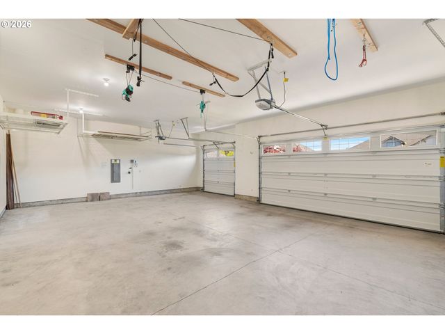 5700 Nw 147TH Way, Vancouver, WA 98685