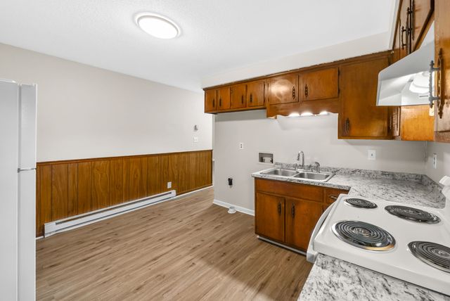 110 Tandy Dr Apt A, Clarksville, TN 37042