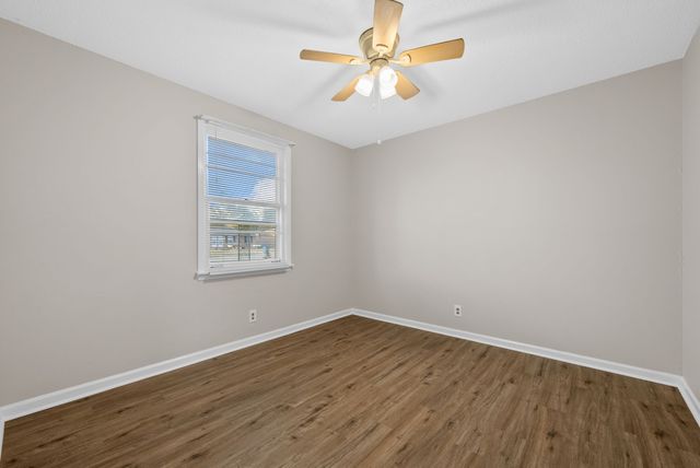 110 Tandy Dr Apt A, Clarksville, TN 37042