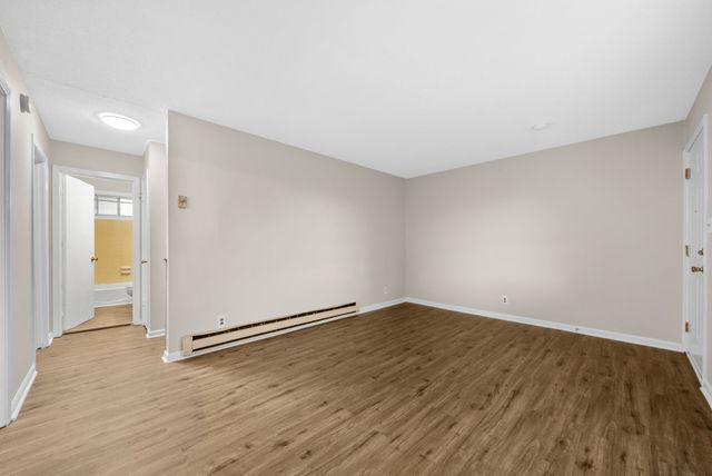 110 Tandy Dr Apt A, Clarksville, TN 37042