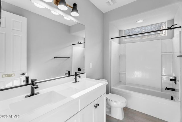 6732 W Coles Road, Laveen, AZ 85339