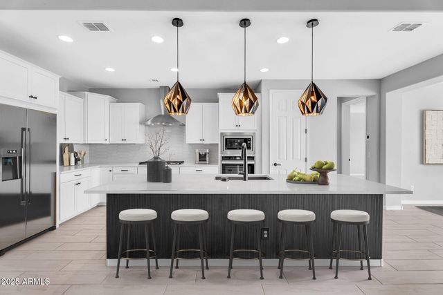 6732 W Coles Road, Laveen, AZ 85339