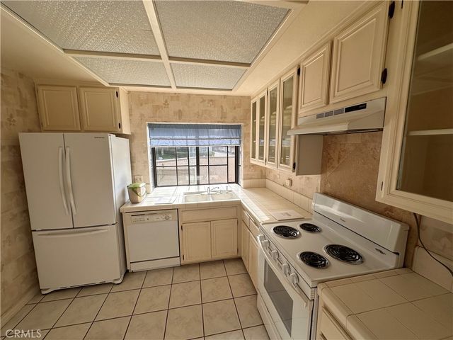 1 Starfall, Irvine, CA 92603