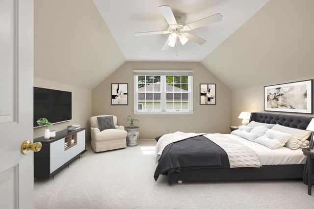 538 PENN MANOR DR, Newark, DE 19711