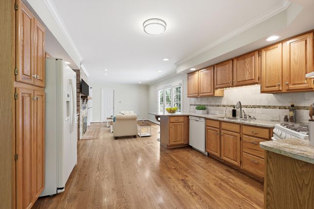 538 PENN MANOR DR, Newark, DE 19711