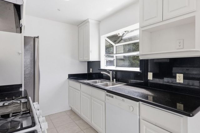 1024 San Luis Circle 722, Daly City, CA 94014