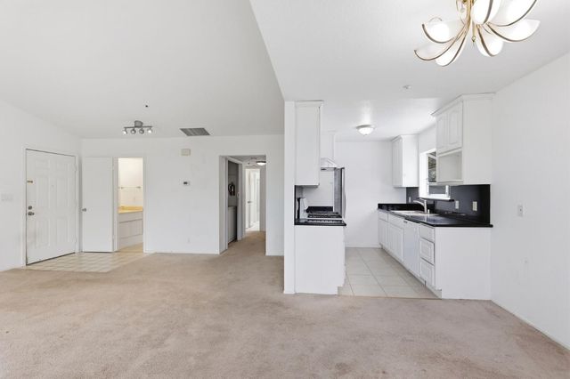 1024 San Luis Circle 722, Daly City, CA 94014