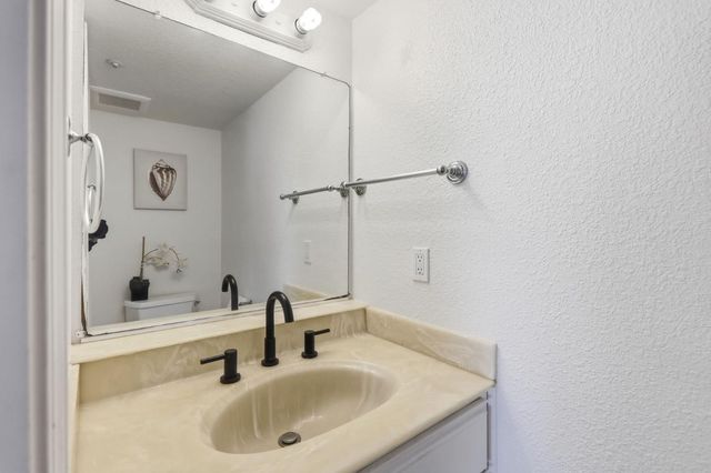 1024 San Luis Circle 722, Daly City, CA 94014