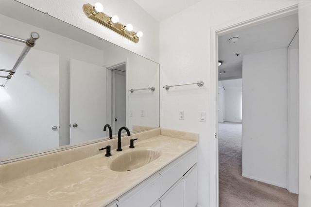1024 San Luis Circle 722, Daly City, CA 94014