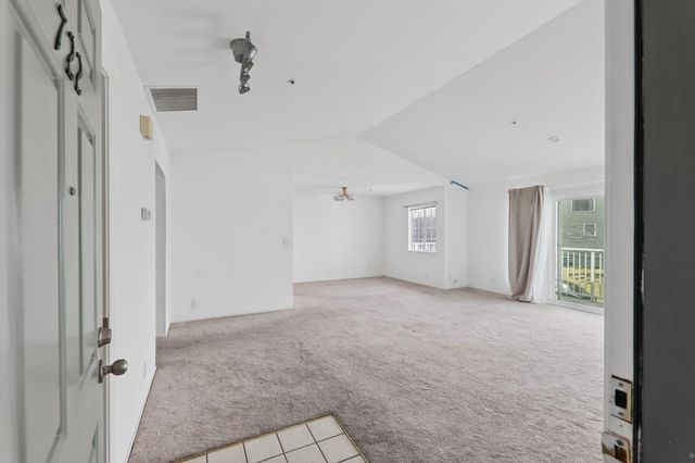 1024 San Luis Circle 722, Daly City, CA 94014