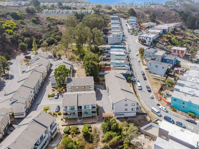 1024 San Luis Circle 722, Daly City, CA 94014