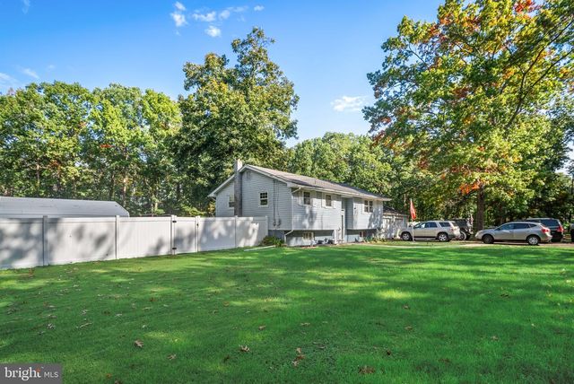 1034 SYKES LN, Williamstown, NJ 08094