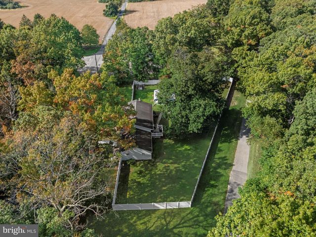 1034 SYKES LN, Williamstown, NJ 08094
