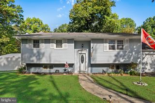1034 SYKES LN, Williamstown, NJ 08094