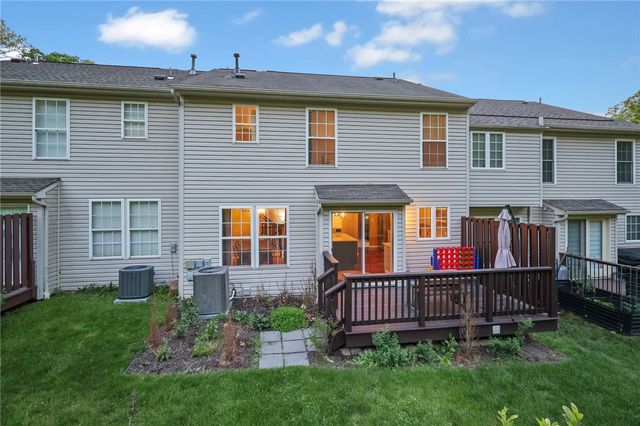 675 Village Green Boulevard East, Adams Twp, PA 16046
