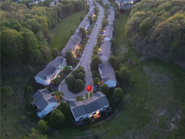 675 Village Green Boulevard East, Adams Twp, PA 16046