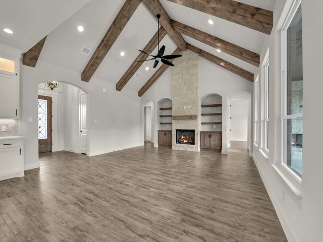 305 Wrangler Court, Weatherford, TX 76088
