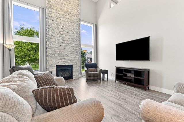 16249 Gemma Pass, Huntertown, IN 46748