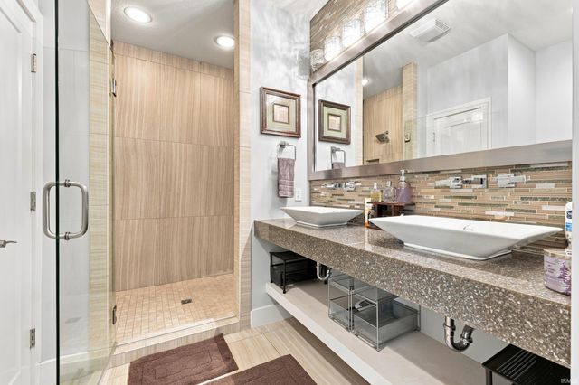 16249 Gemma Pass, Huntertown, IN 46748