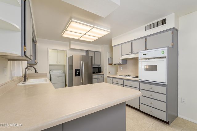 9906 W Spruce Drive, Sun City, AZ 85351