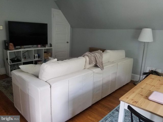 6357 LANCASTER AVE, Philadelphia, PA 19151