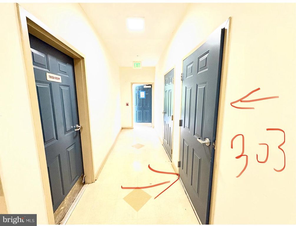 Image 29 of property listing at 8603 WINTERGREEN CT #303, Odenton, MD 21113