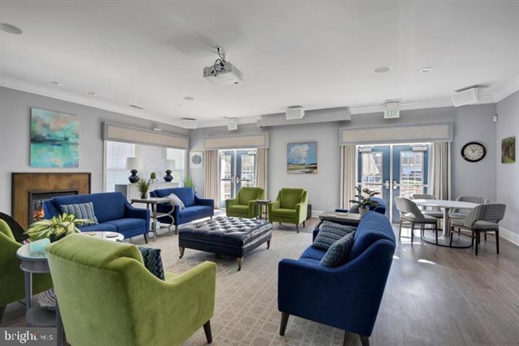 Image 49 of property listing at 8603 WINTERGREEN CT #303, Odenton, MD 21113