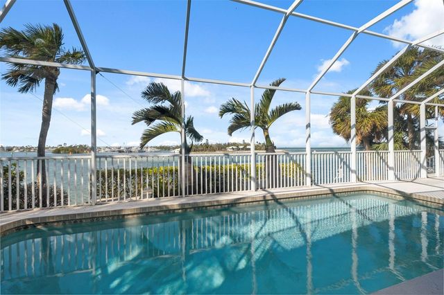 727 KEY ROYALE DRIVE, Holmes Beach, FL 34217