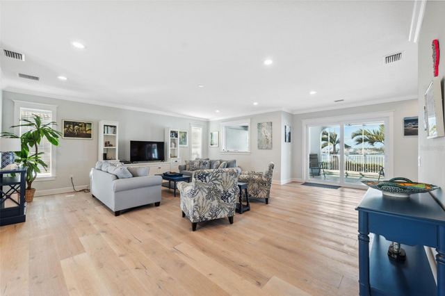 727 KEY ROYALE DRIVE, Holmes Beach, FL 34217