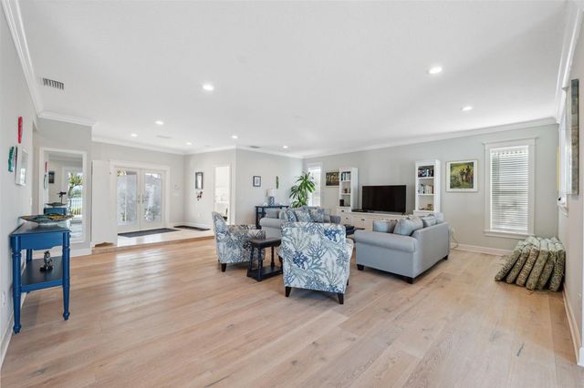 727 KEY ROYALE DRIVE, Holmes Beach, FL 34217