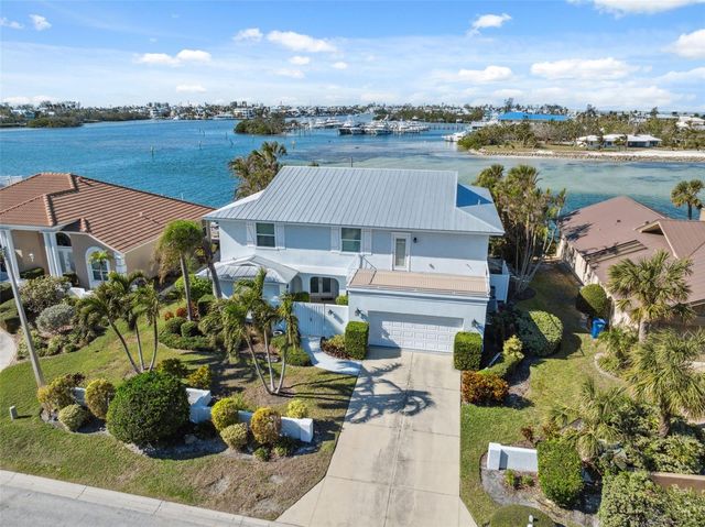 727 KEY ROYALE DRIVE, Holmes Beach, FL 34217