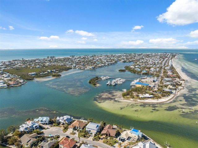 727 KEY ROYALE DRIVE, Holmes Beach, FL 34217