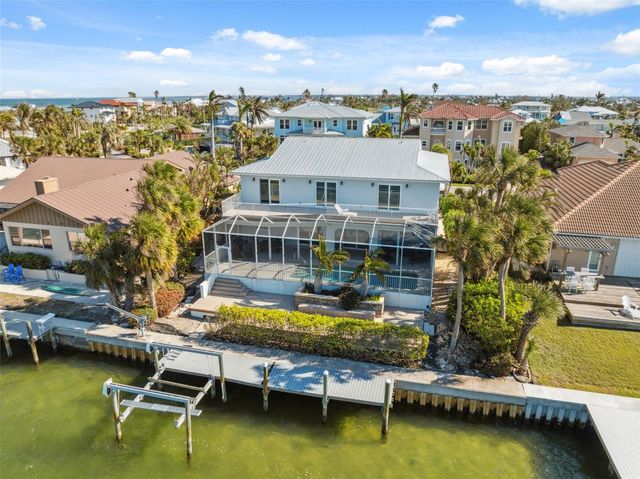 727 KEY ROYALE DRIVE, Holmes Beach, FL 34217
