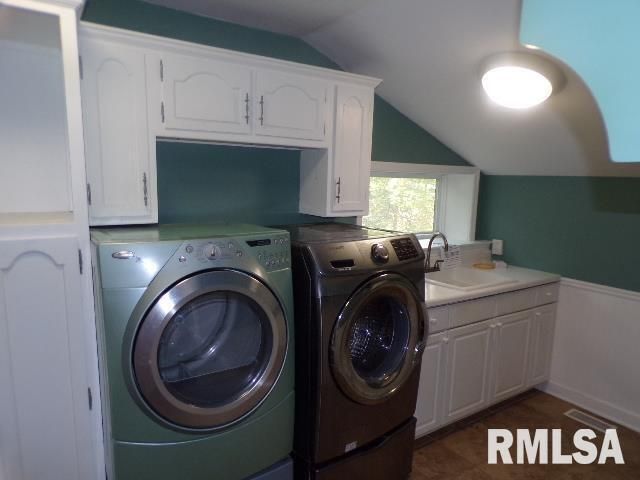 16 Wildwood Trail Trail, Bettendorf, IA 52722