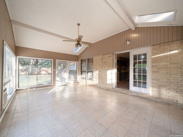 4534 Spotted Oak Woods, San Antonio, TX 78249