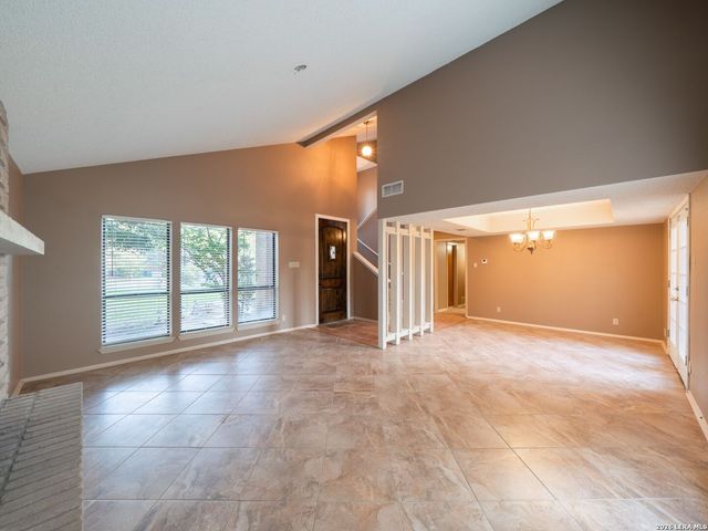 4534 Spotted Oak Woods, San Antonio, TX 78249