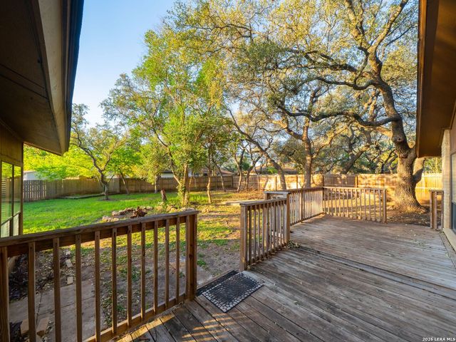 4534 Spotted Oak Woods, San Antonio, TX 78249