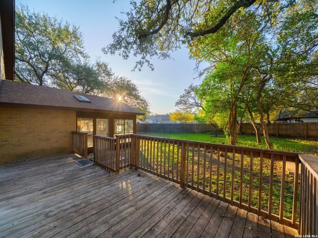 4534 Spotted Oak Woods, San Antonio, TX 78249