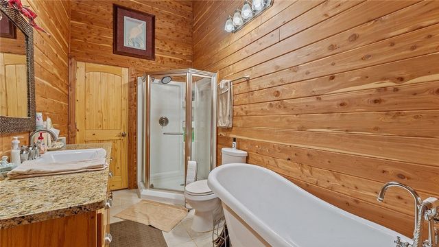 2852 Madison CR 2590, Kingston, AR 72742