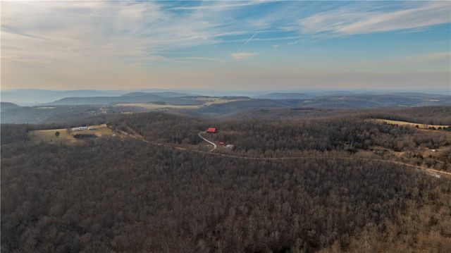 2852 Madison CR 2590, Kingston, AR 72742