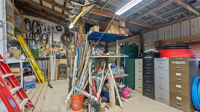 2852 Madison CR 2590, Kingston, AR 72742