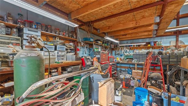 2852 Madison CR 2590, Kingston, AR 72742